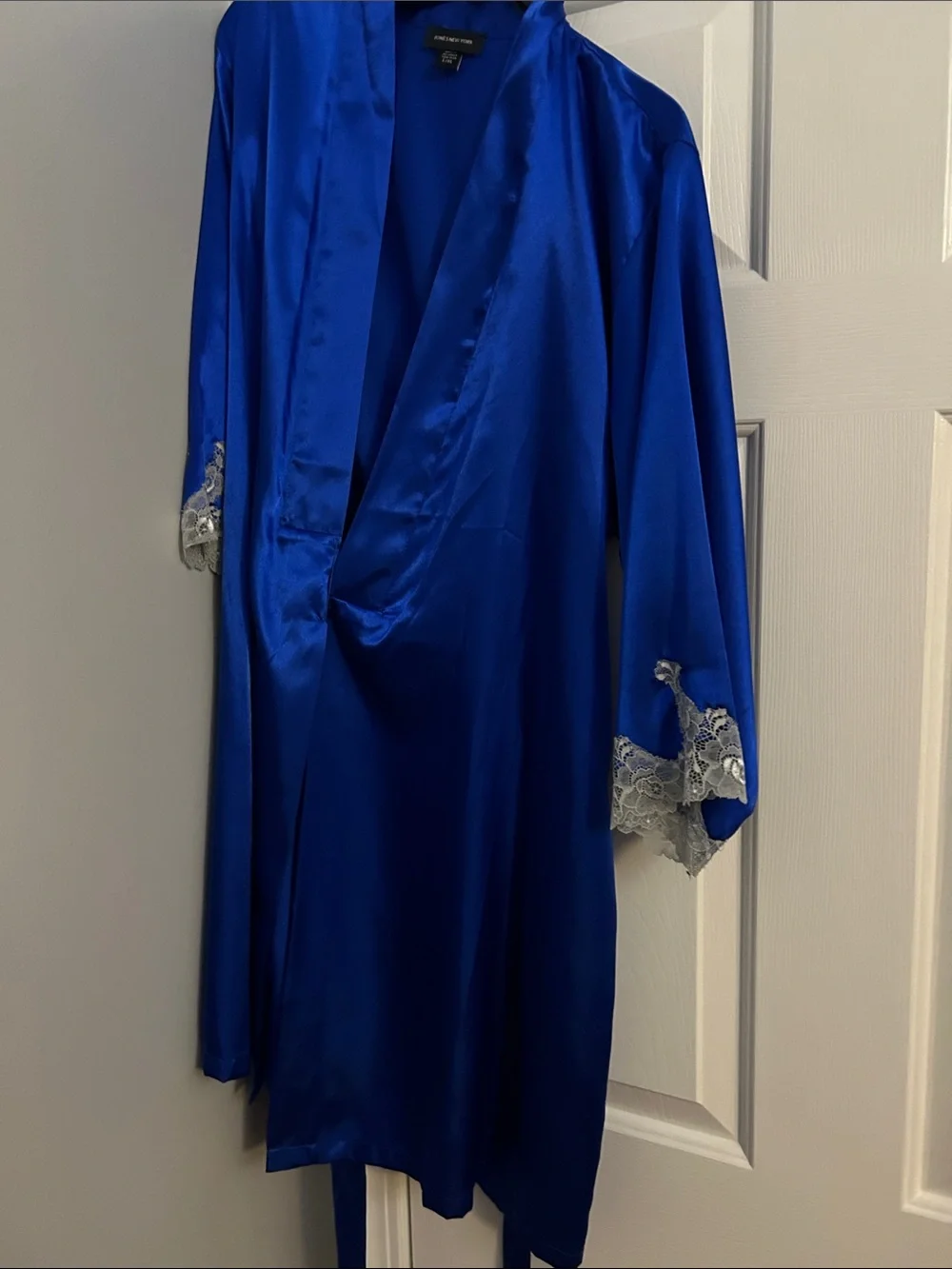 Jones New York Royal Blue Satin 3-Piece Pajama Set with Silver Lace